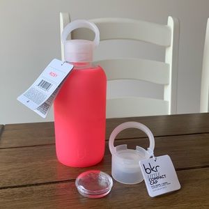 Bkr 500ML ROSY bottle and accessories